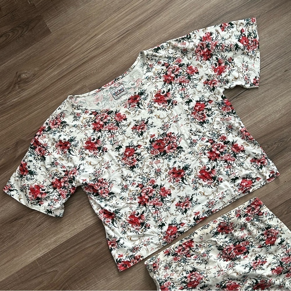 NAF NAF COLLECTION Vintage White Red Floral Skirt Crop Top Set Women Size Medium - Picture 3 of 9